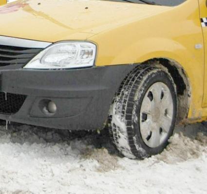 Rutiera atenţionează: pregătiţi-vă cauciucurile de iarnă!